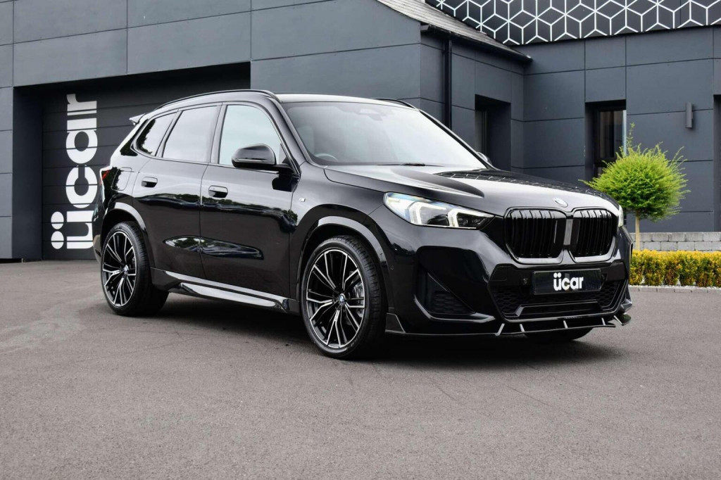 2023 BMW X1